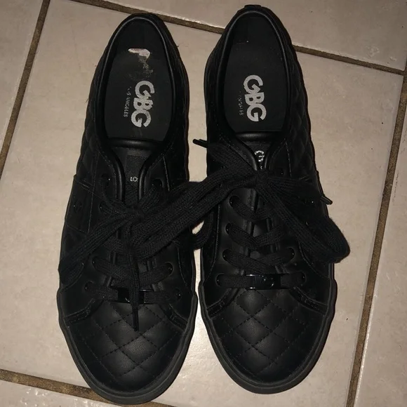 SNEAKERS - Picture 1 of 16